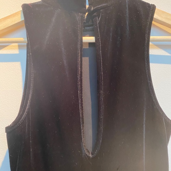 Black Velvet Bodycon Dress XS - Picture 3 of 5